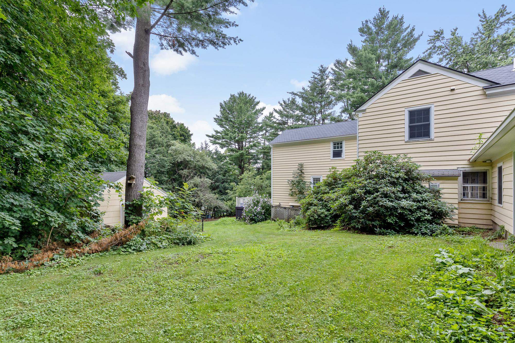 151 Ledge Road Burlington, VT 05401 - Photo 37 of 40 Gallery Image 37