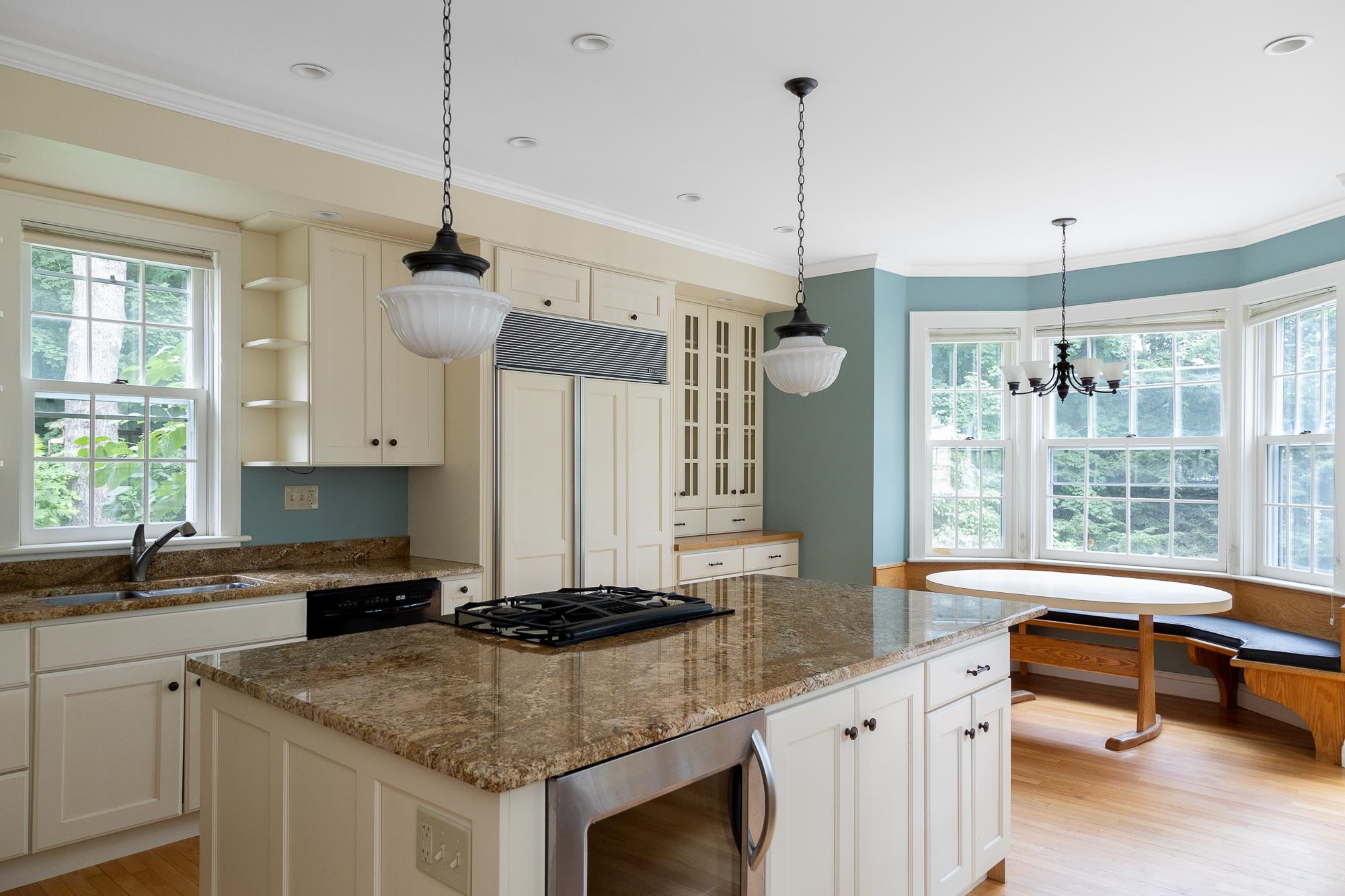 151 Ledge Road Burlington, VT 05401 - Photo 7 of 40 Gallery Image 7
