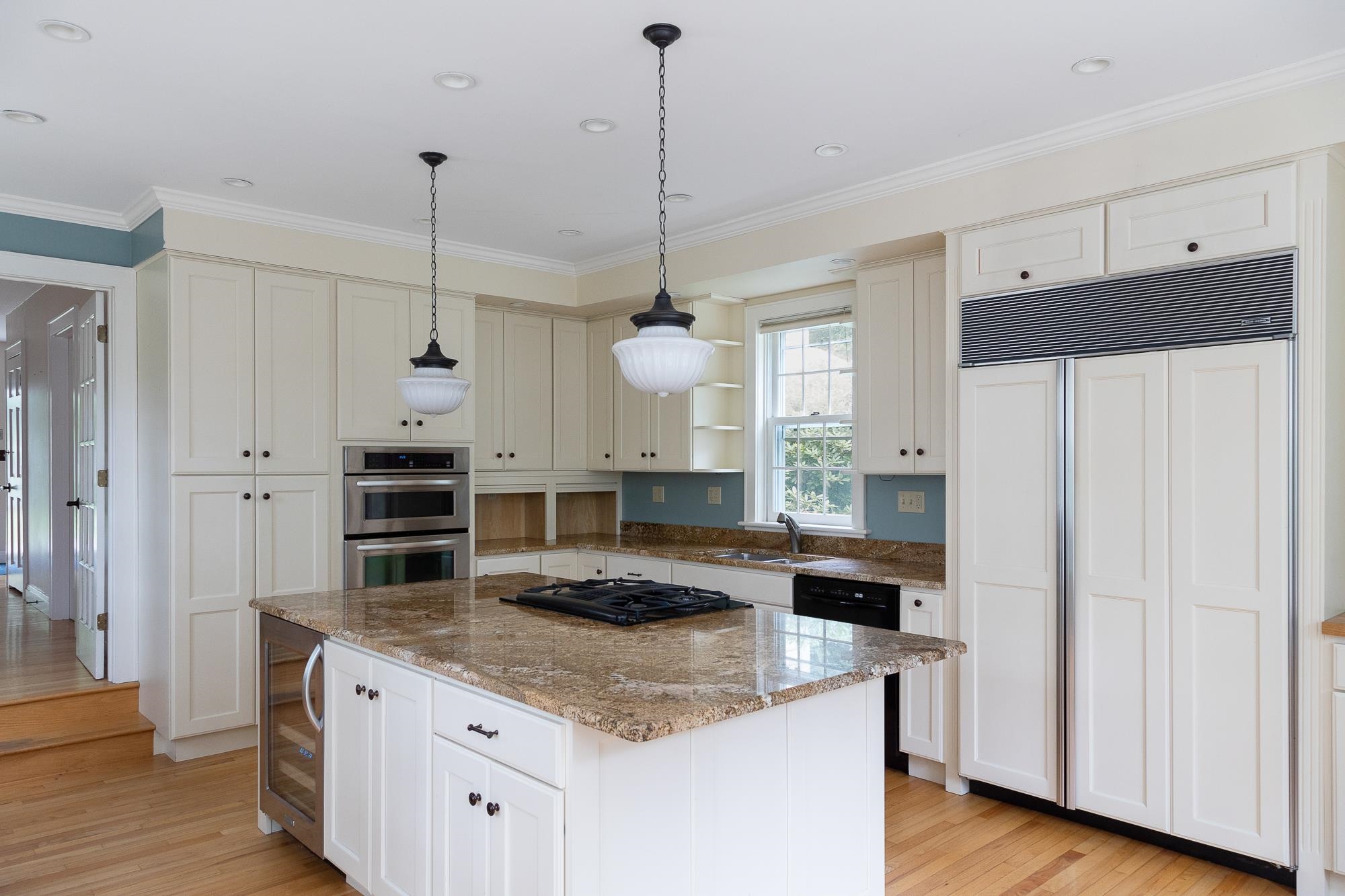 151 Ledge Road Burlington, VT 05401 - Photo 9 of 40 Gallery Image 9