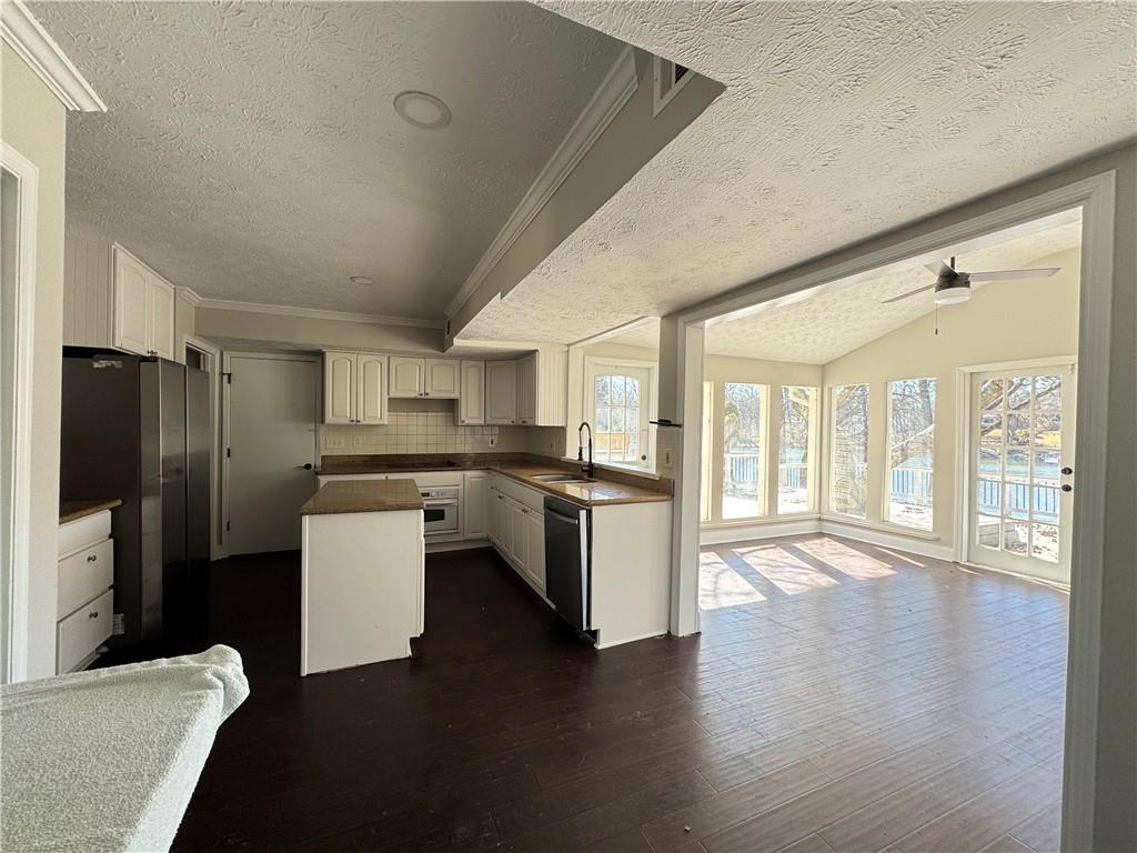 2852 Inverloch Circle Duluth, GA 30096 - Photo 5 of 27