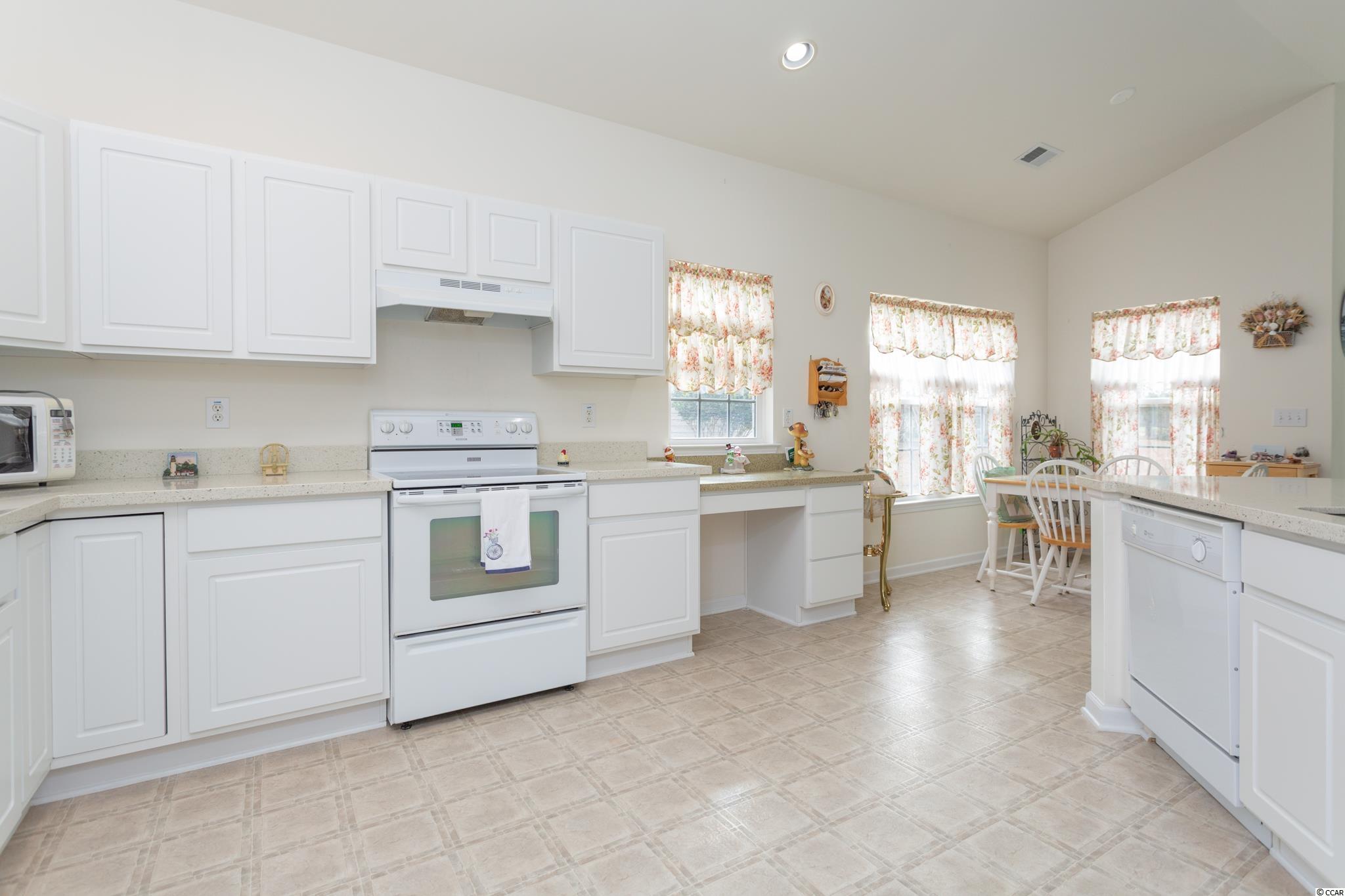 4547 Fringetree Drive Murrells Inlet, SC 29576 - Photo 11 of 28 Gallery Image 11