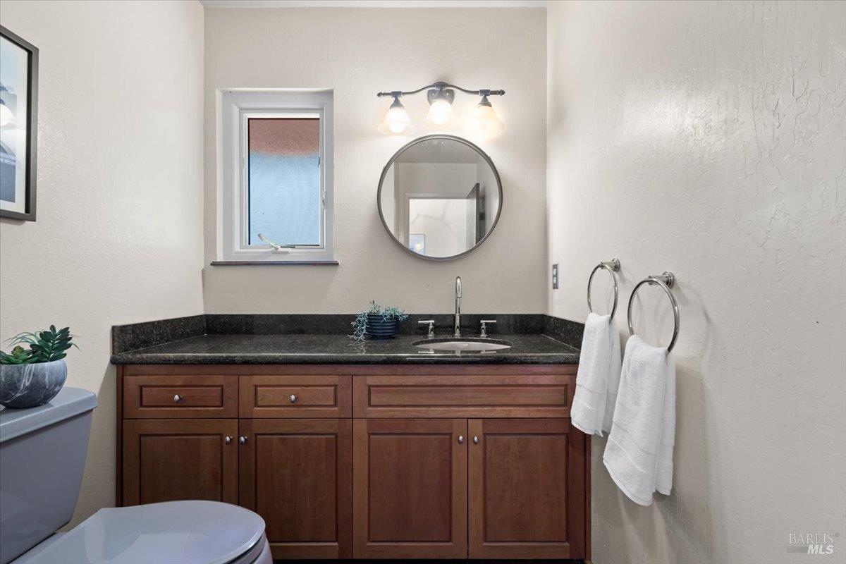 5 Wimbledon Court Novato, CA 94949 - Photo 25 of 48