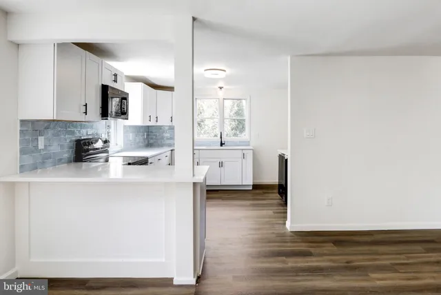 $389,900 | 2145 Dunks Ferry Road, Bensalem, PA 19020