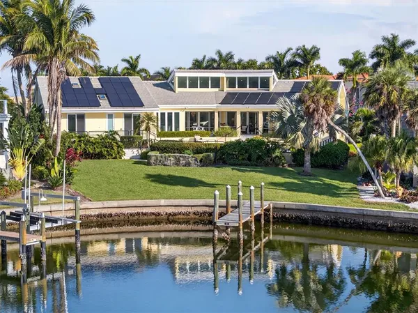 $4,550,000 | 1571 Harbor Cay Lane, Longboat Key, FL 34228