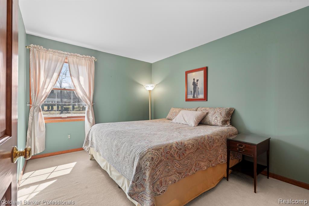 6253 7 Mile Road South Lyon, MI 48178 - Photo 32 of 72 Gallery Image 32