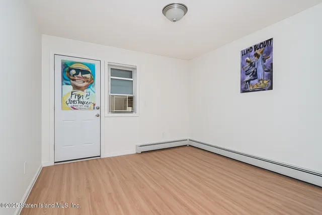 $989,000 | 622 Hylan Boulevard | Grasmere