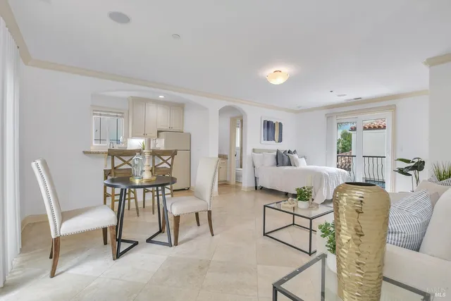 $4,950,000 | 11670 Byron Highway, Brentwood, CA 94513