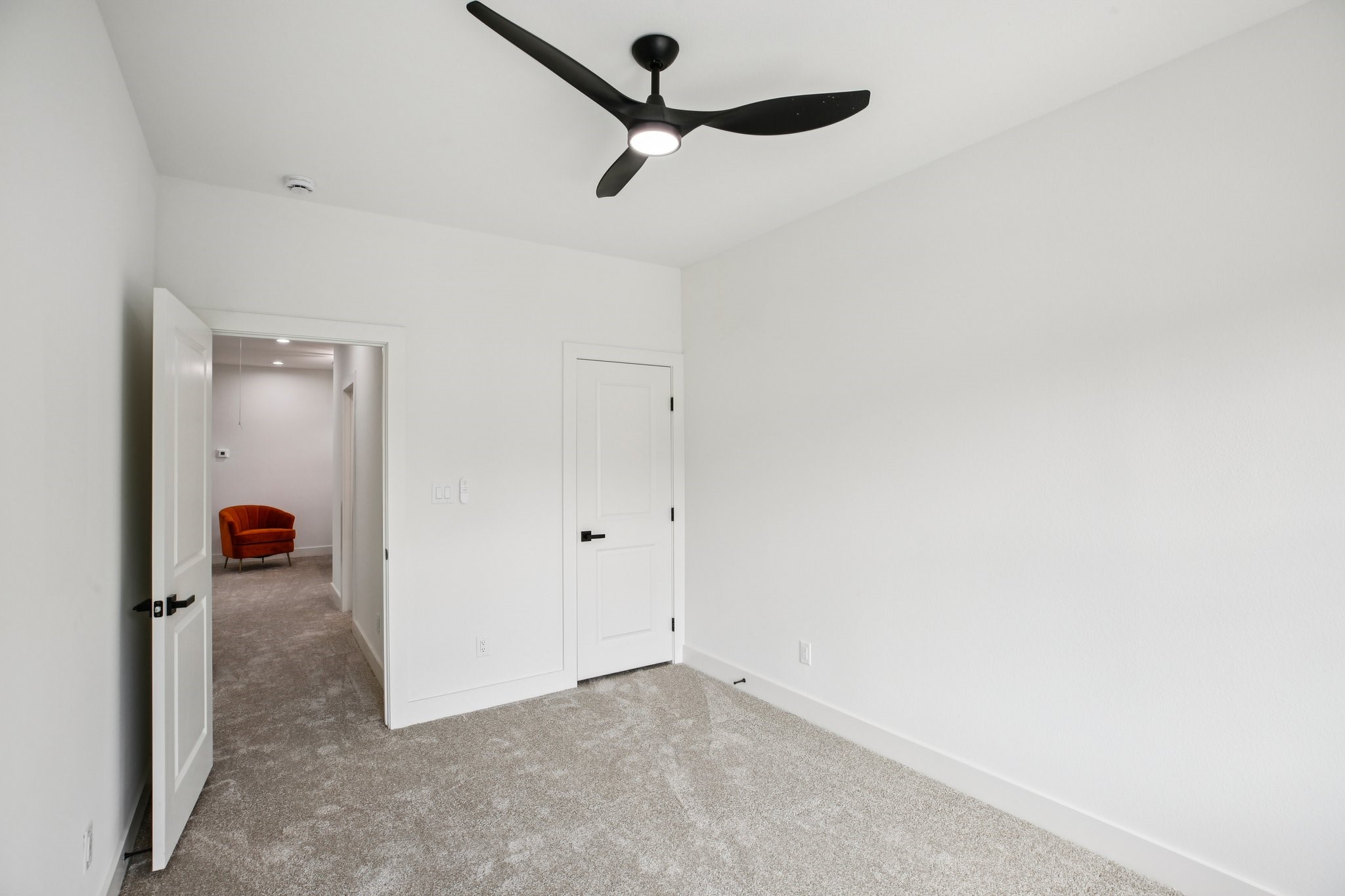 6739 Liverpool Street Houston, TX 77021 - Photo 15 of 27 a view of a room with a ceiling fan