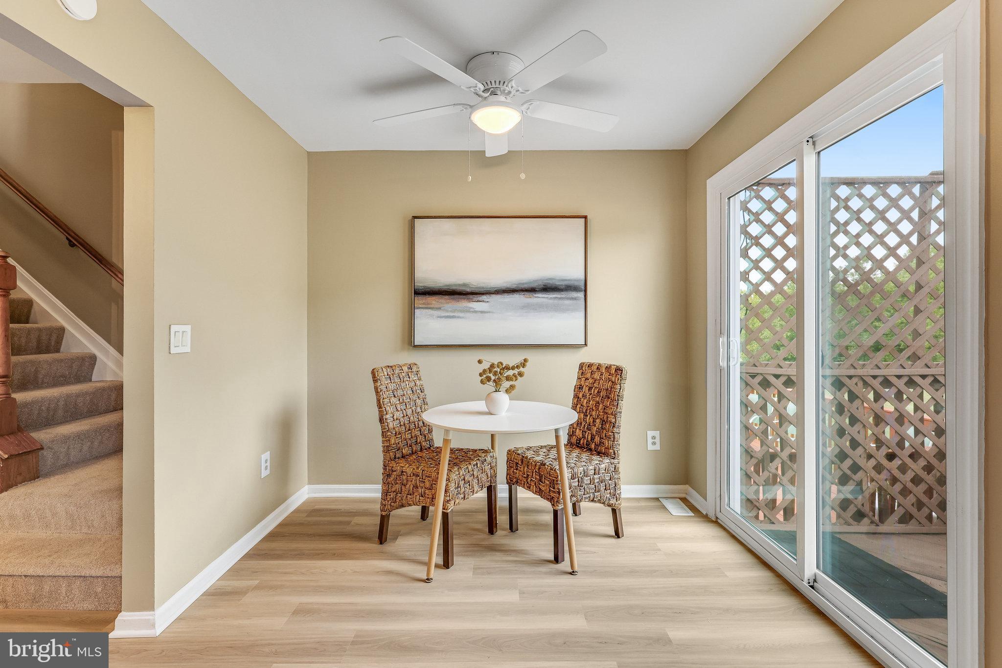 13426 Elevation Lane Herndon, VA 20171 - Photo 27 of 79 kitchen table space