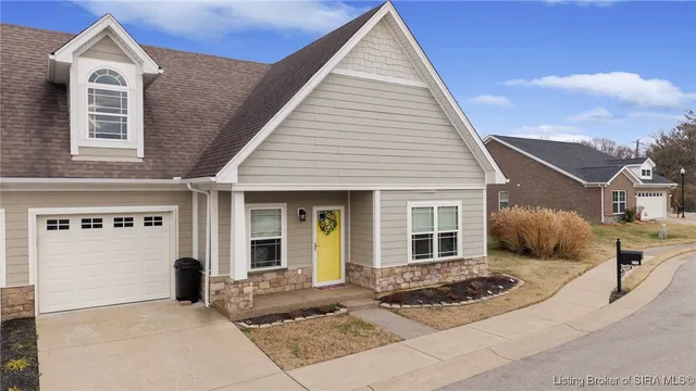 $215,000 | 1405 Major Drive, Clarksville, IN 47129