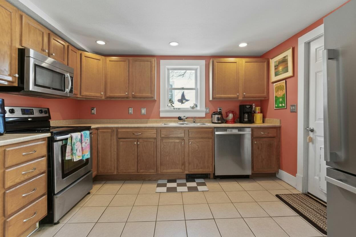 65 Pike Street Biddeford, ME 04005 - Photo 10 of 31 Kitchen