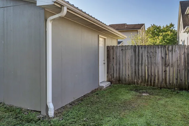 $1,900 | 4800 A Wyoming Avenue, Nashville, TN 37209