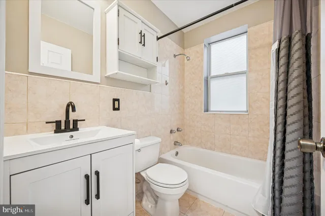 $2,000 | 1319 North Robinson Street, Philadelphia, PA 19151