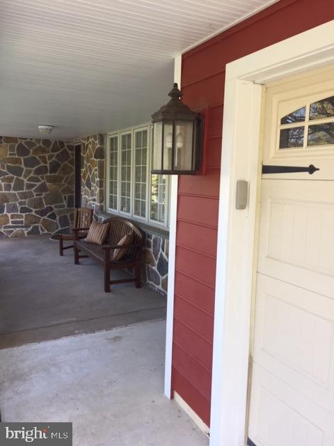 3412 Tyson Road Newtown Square, PA 19073 - Photo 4 of 93 Front Porch
