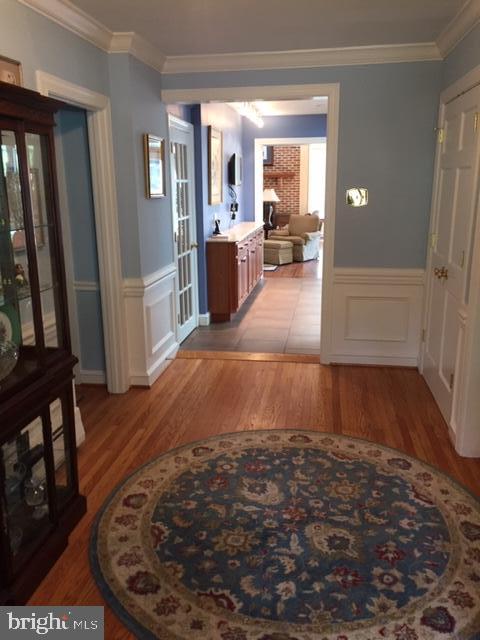 3412 Tyson Road Newtown Square, PA 19073 - Photo 5 of 93 Foyer Entrance