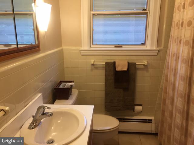 3412 Tyson Road Newtown Square, PA 19073 - Photo 42 of 93 Hall Bath