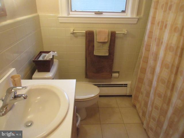 3412 Tyson Road Newtown Square, PA 19073 - Photo 43 of 93 Hall Bath