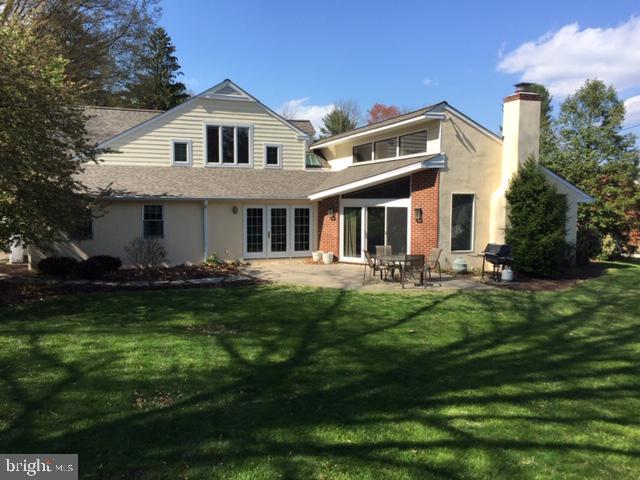 3412 Tyson Road Newtown Square, PA 19073 - Photo 84 of 93 Exterior Rear with Patio