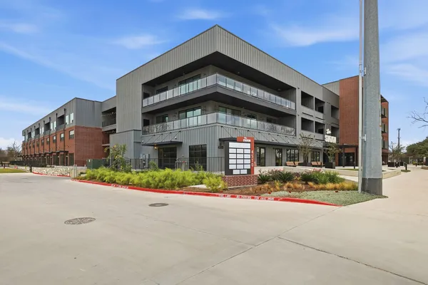 $422,000 | 4510 Terry-O Lane, Unit 302, Austin, TX 78745