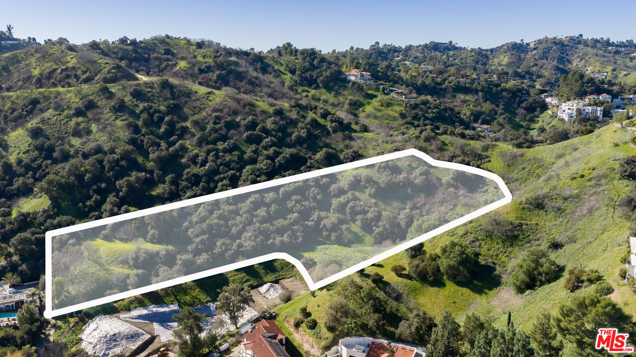 12340 Viewcrest Road Studio City, CA 91604 - Photo 7 of 7