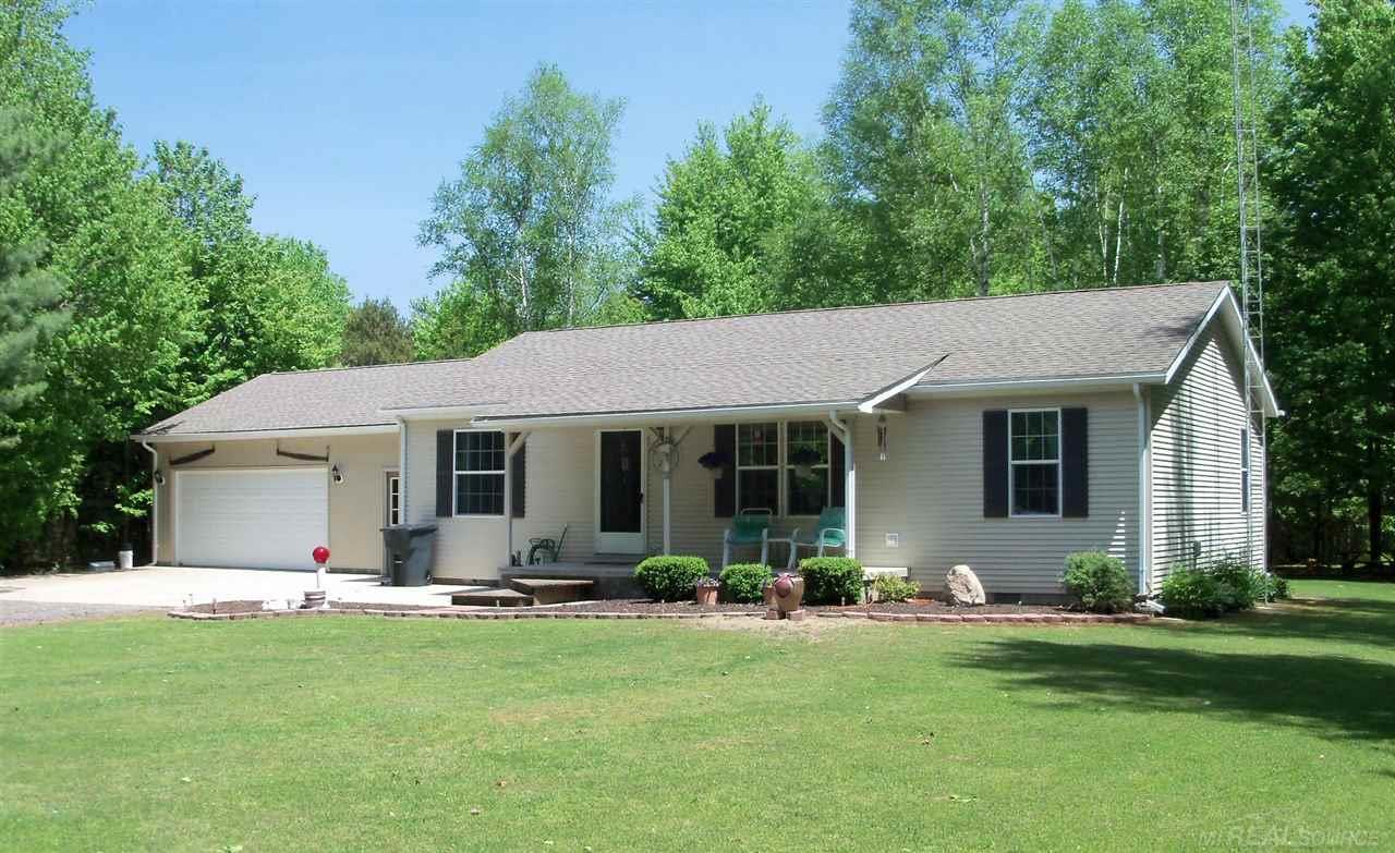 1644 North Huron View Road Port Sanilac, MI 48469 - Photo 1 of 27 Gallery Image 1