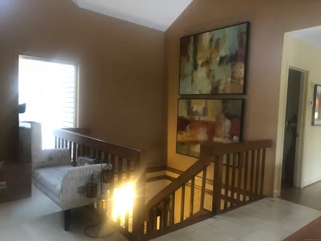 a view of entryway with a door