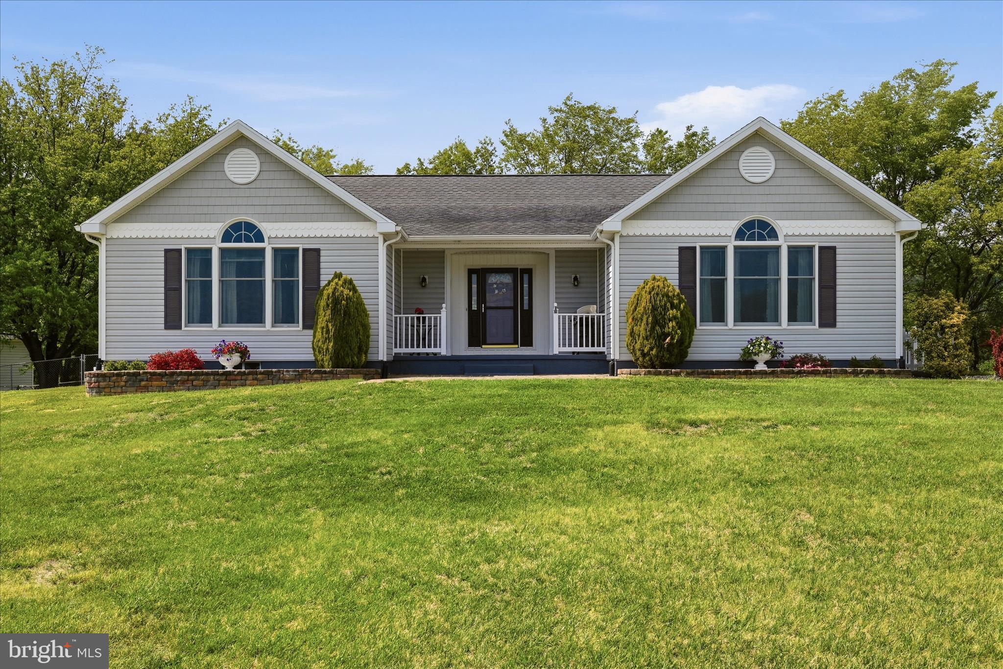 16335 Back Road Strasburg, VA 22657 - Photo 4 of 56 Front Exterior