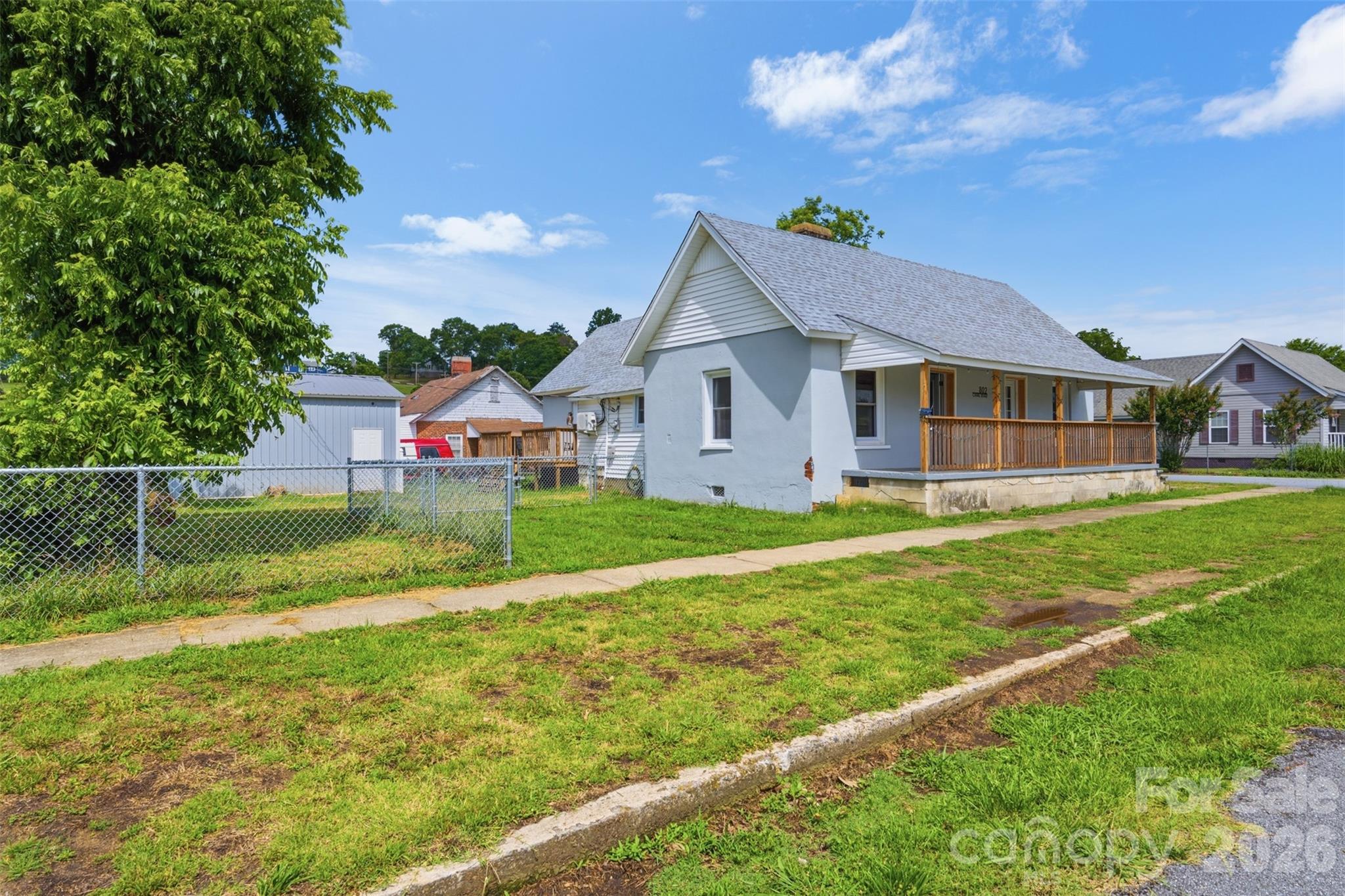 802 Canal Road Lockhart, SC 29379 - Photo 3 of 27