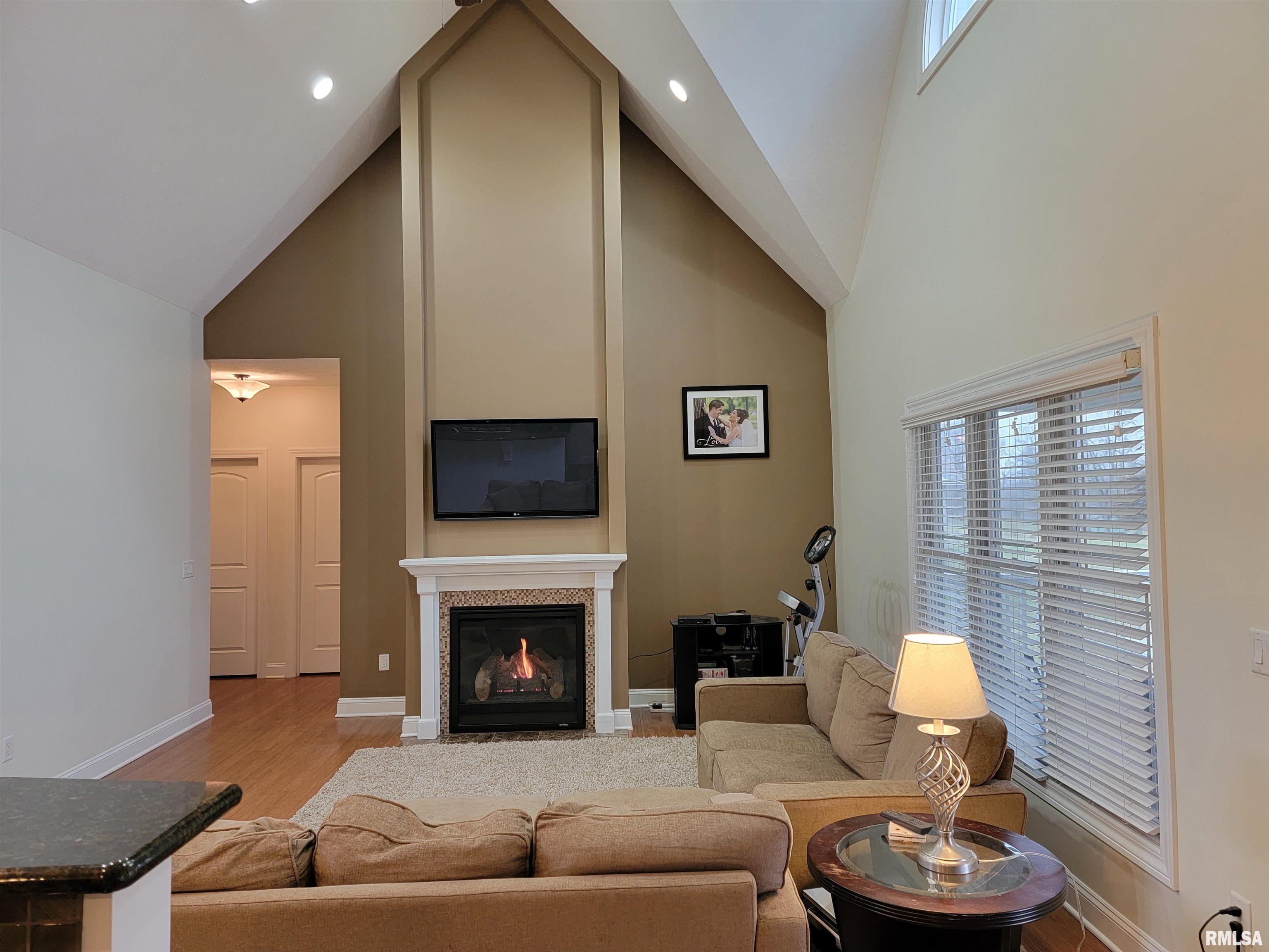 21585 East Brereton Road Canton, IL 61520 - Photo 18 of 92