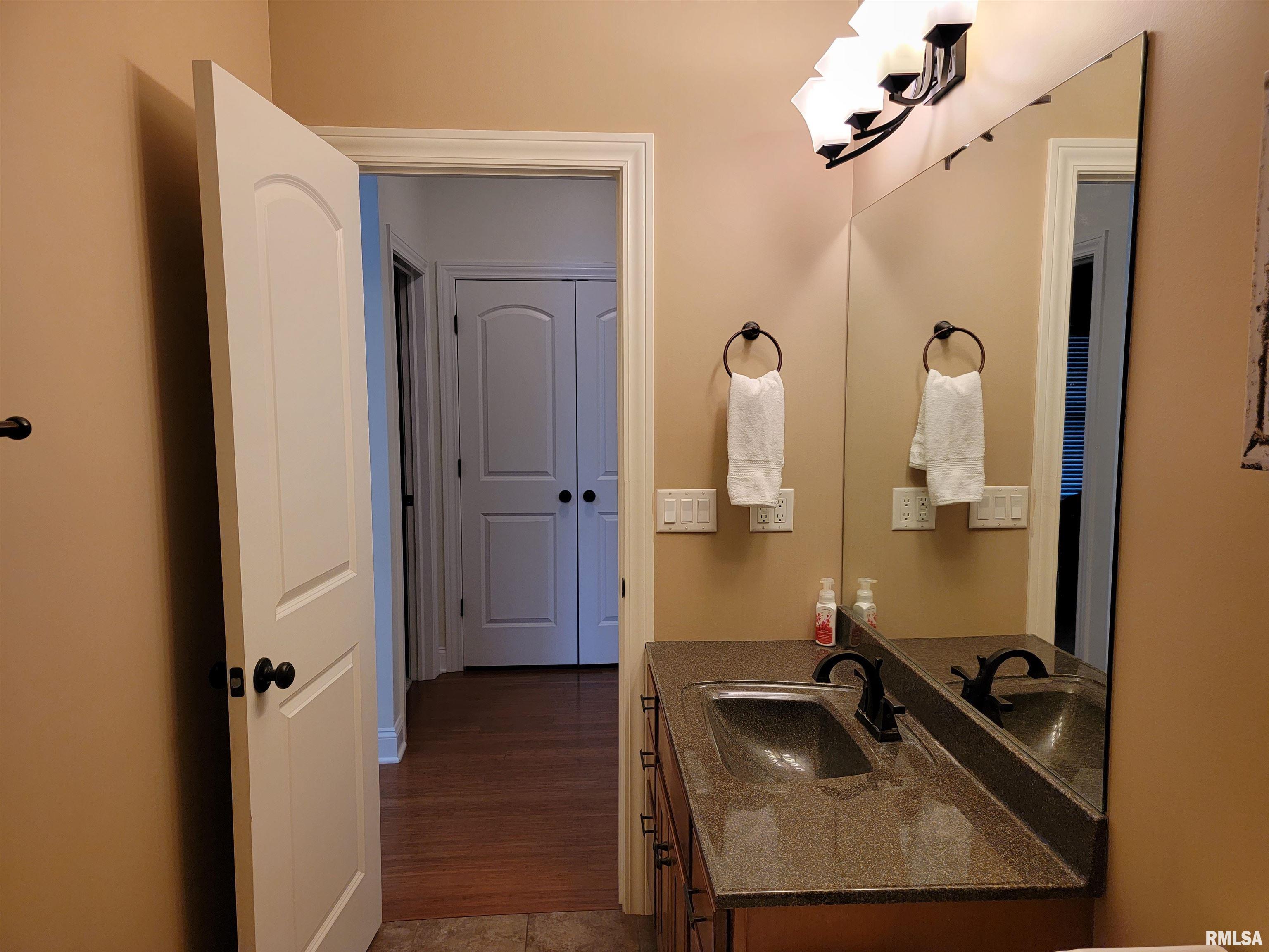 21585 East Brereton Road Canton, IL 61520 - Photo 50 of 92