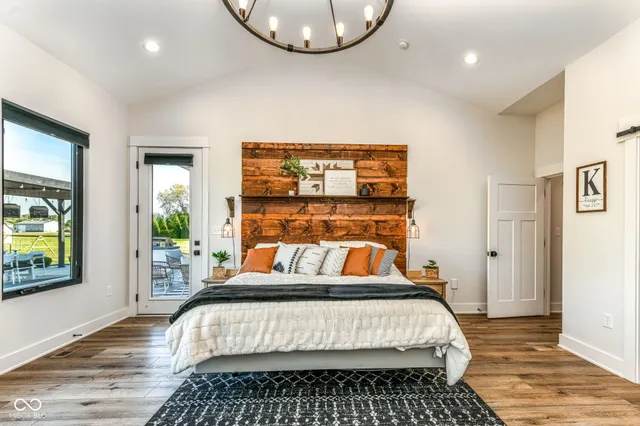 $1,299,000 | 9271 North 400 East, Greenfield, IN 46140