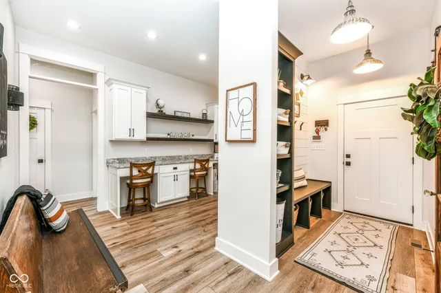 $1,299,000 | 9271 North 400 East, Greenfield, IN 46140