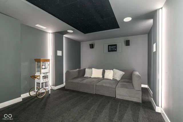 $1,299,000 | 9271 North 400 East, Greenfield, IN 46140