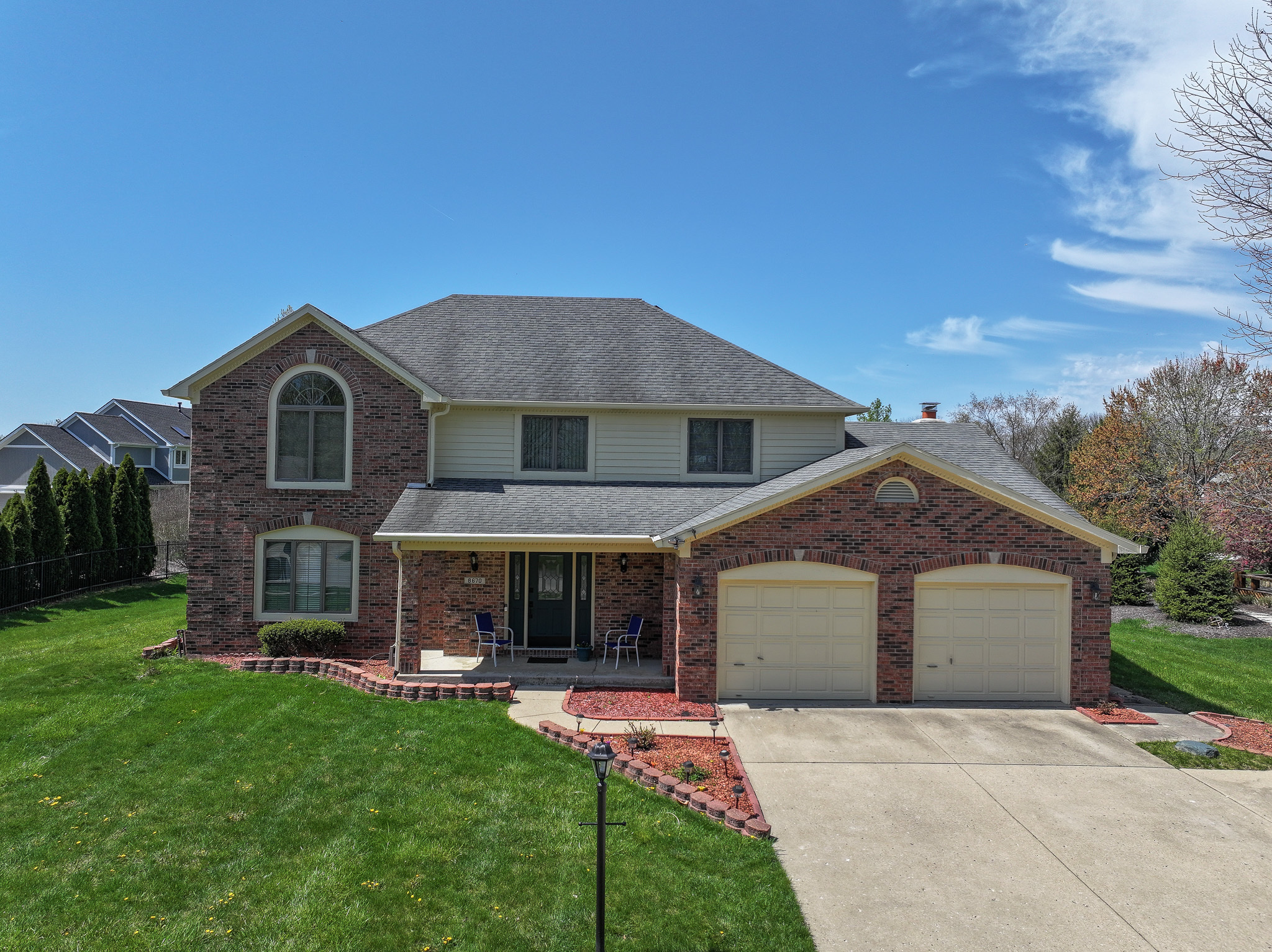 8670 Promontory Road Indianapolis, IN 46236 - Photo 2 of 23 Gallery Image 2