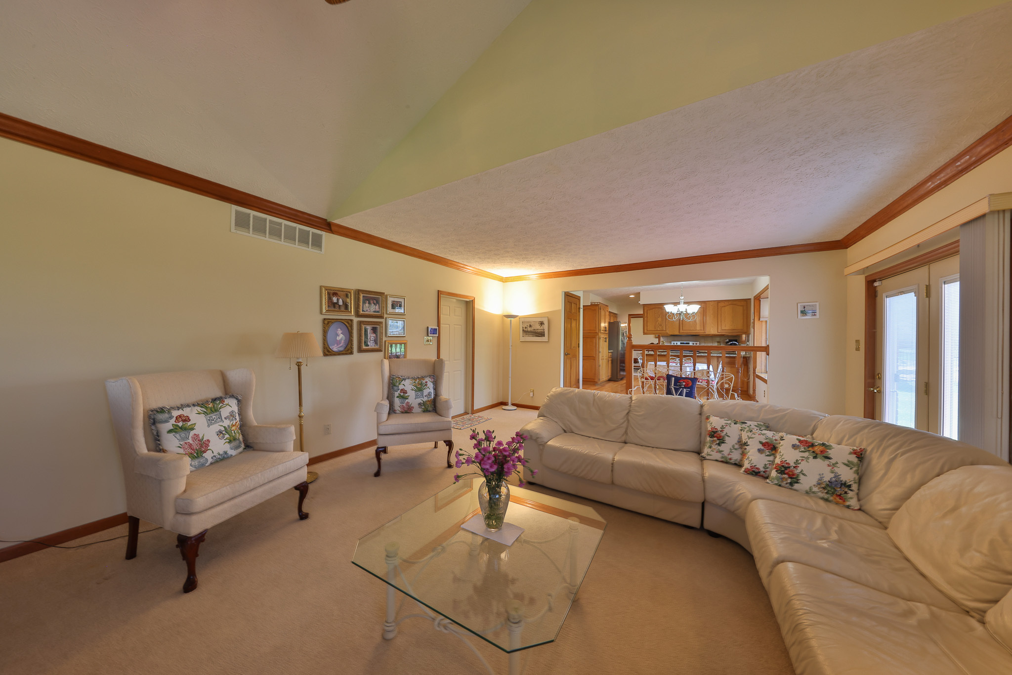 8670 Promontory Road Indianapolis, IN 46236 - Photo 10 of 23 Gallery Image 10