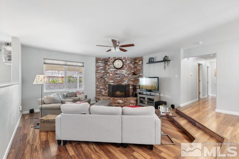 1502 Foster Drive Reno, NV 89509 - Photo 4 of 26 Photo 4