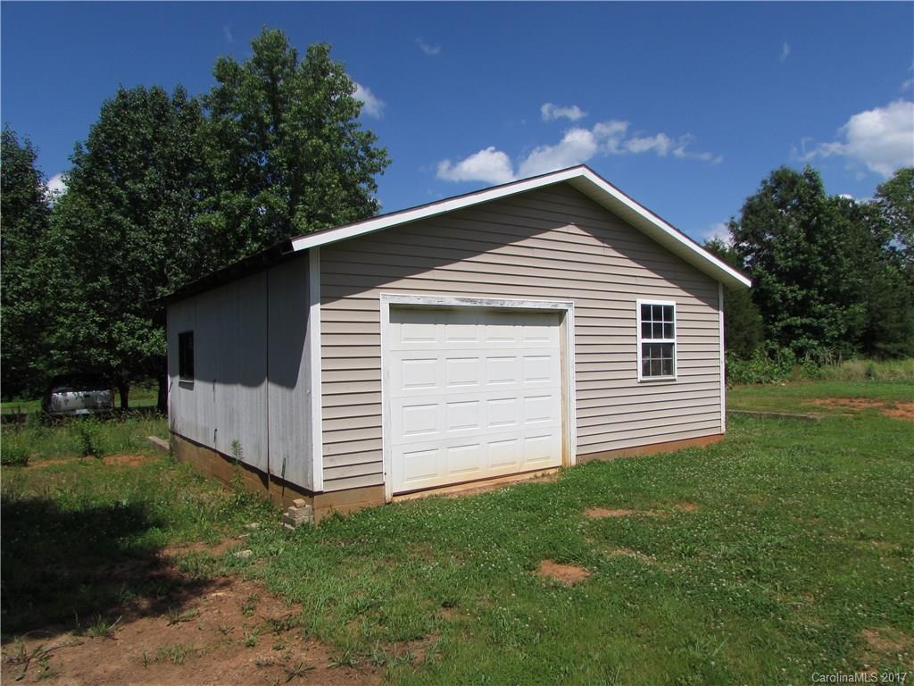 4740 Irish Potato Road Kannapolis, NC 28083 - Photo 3 of 18 Gallery Image 3