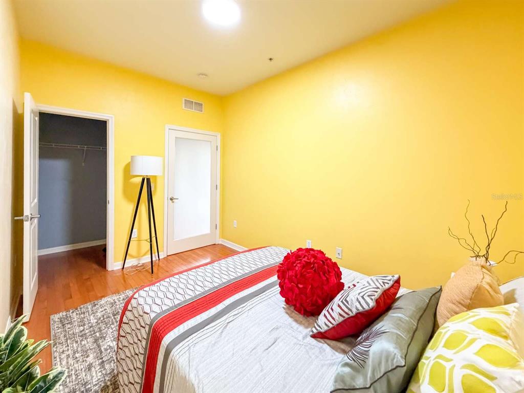 20 Southwest 6th Street, Unit 211 Gainesville, FL 32601 - Photo 16 of 19