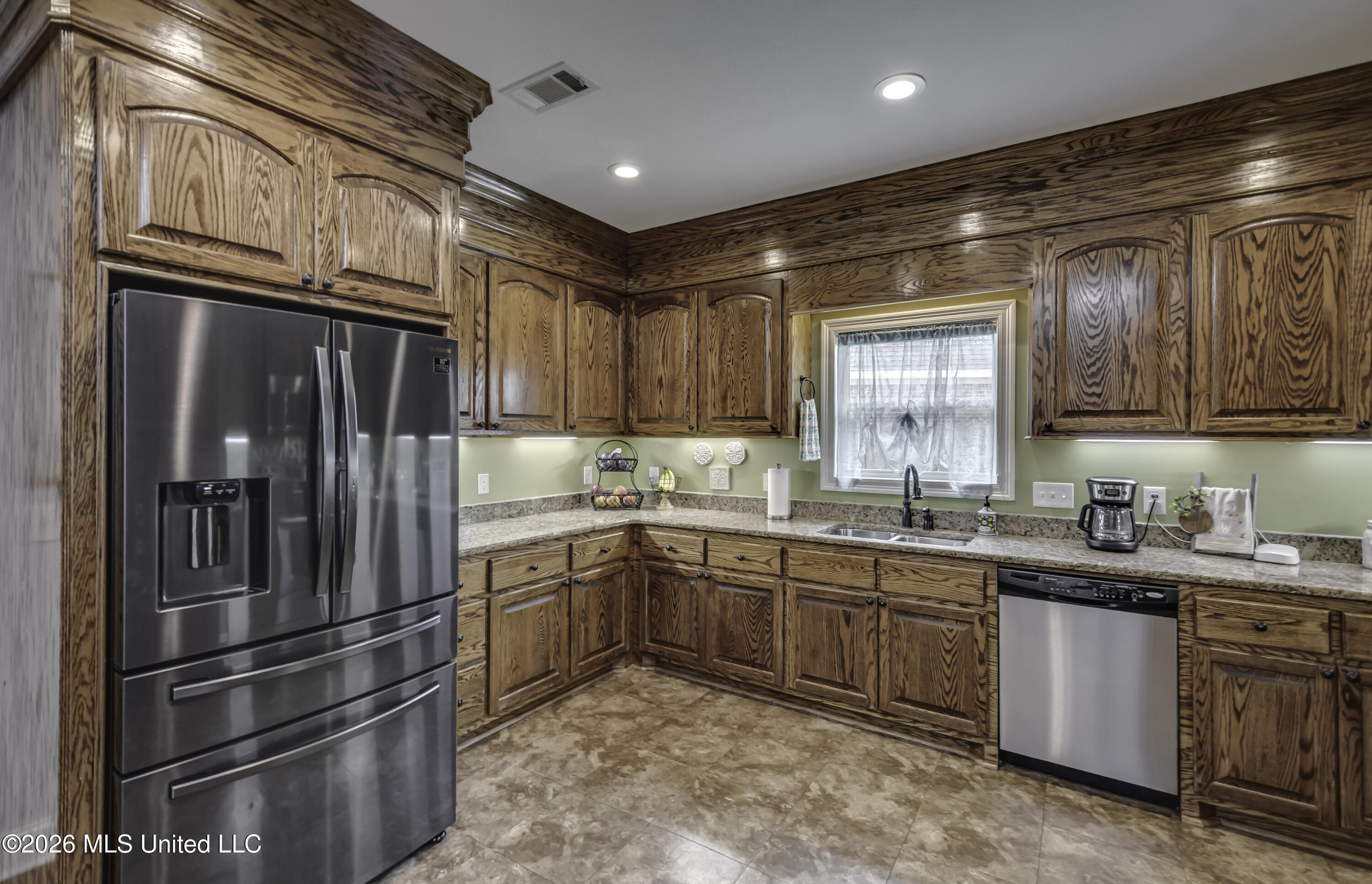 23 Dawnview Drive Brandon, MS 39042 - Photo 18 of 55 23 Dawnview Dr--35