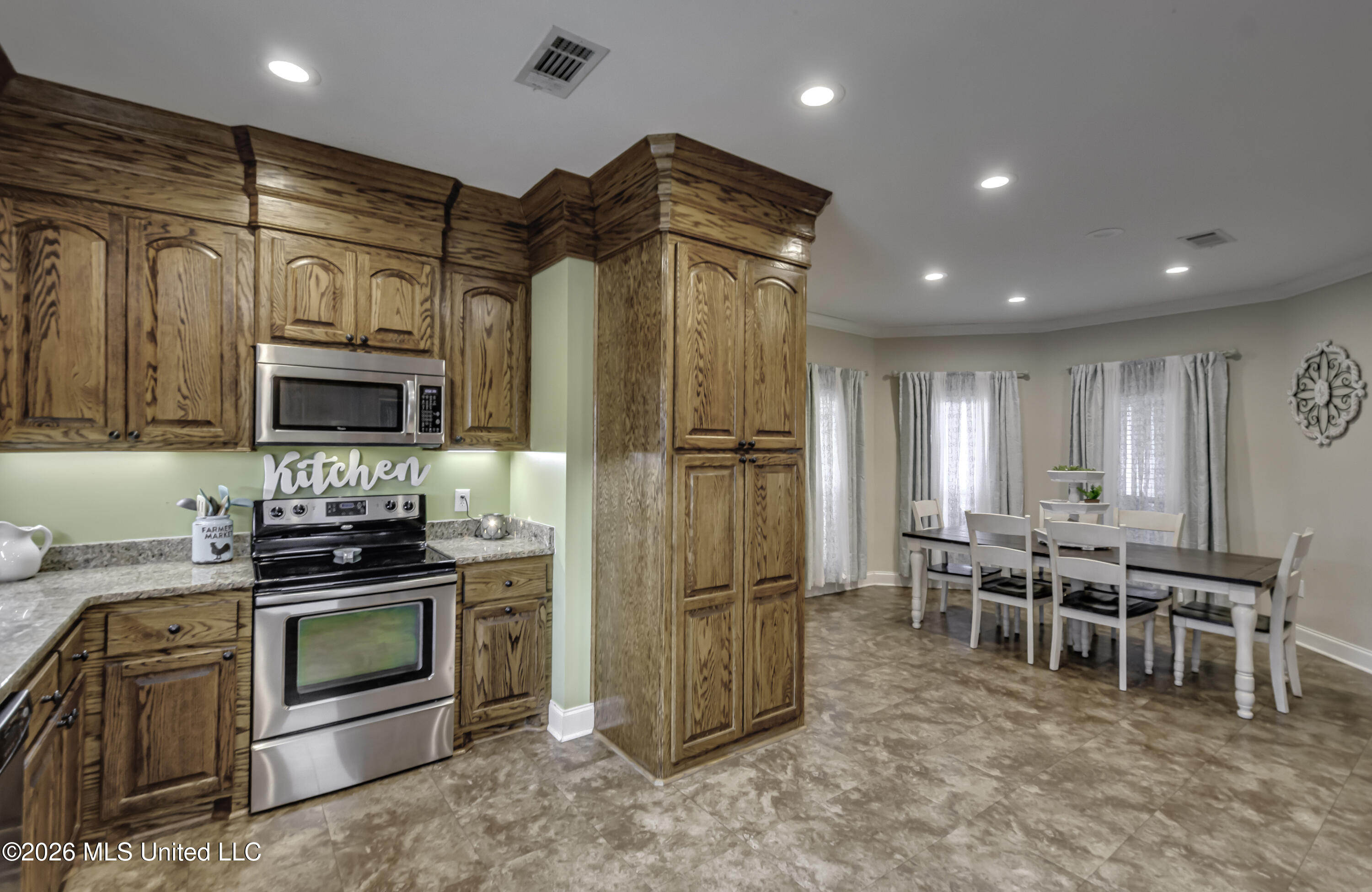 23 Dawnview Drive Brandon, MS 39042 - Photo 19 of 55 23 Dawnview Dr--38