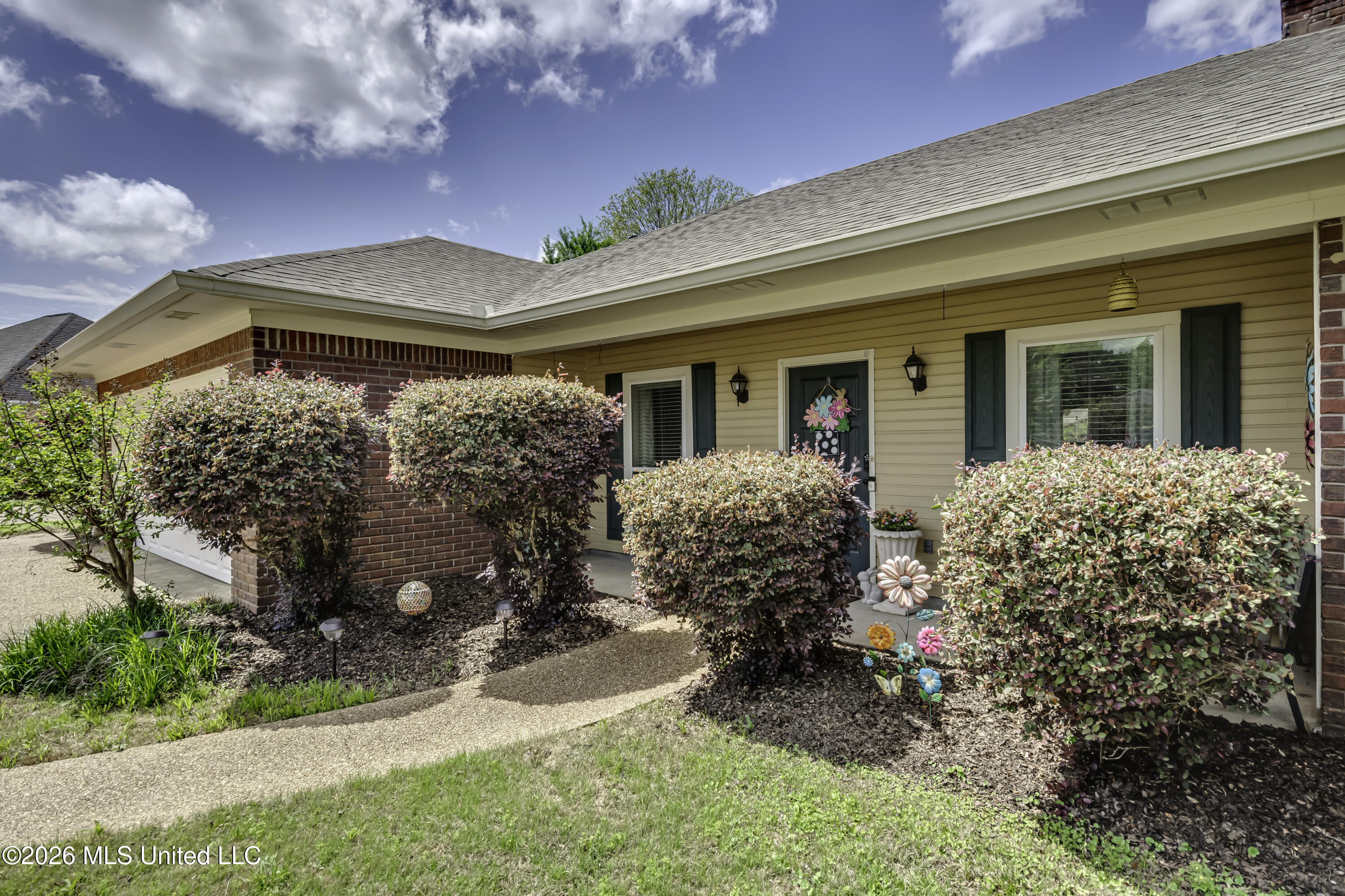 23 Dawnview Drive Brandon, MS 39042 - Photo 3 of 55 23 Dawnview Dr--18