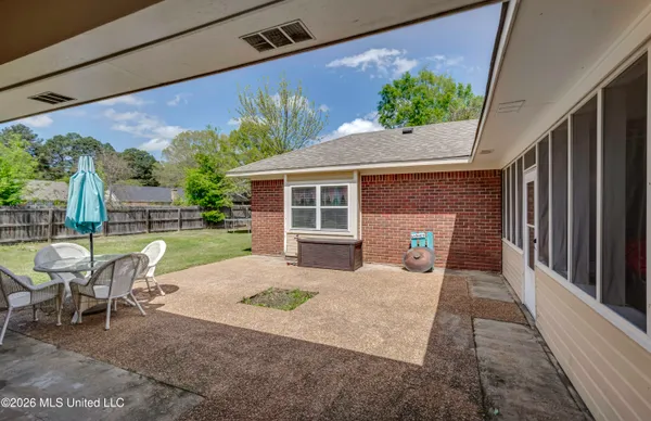 $389,000 | 23 Dawnview Drive, Brandon, MS 39042