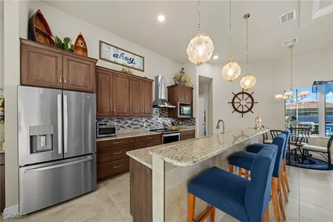 $865,000 | 1515 Southwest 43rd Terrace, Cape Coral, FL 33914