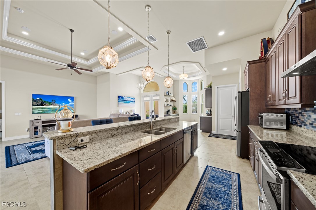 1515 Southwest 43rd Terrace Cape Coral, FL 33914 - Photo 18 of 50