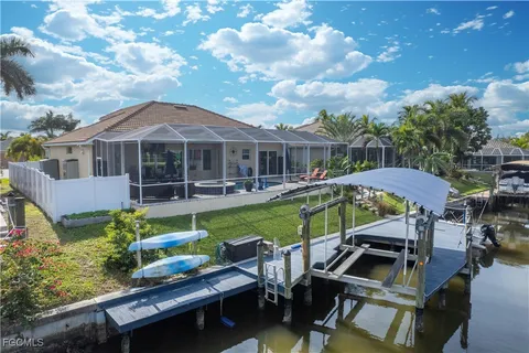 $865,000 | 1515 Southwest 43rd Terrace, Cape Coral, FL 33914