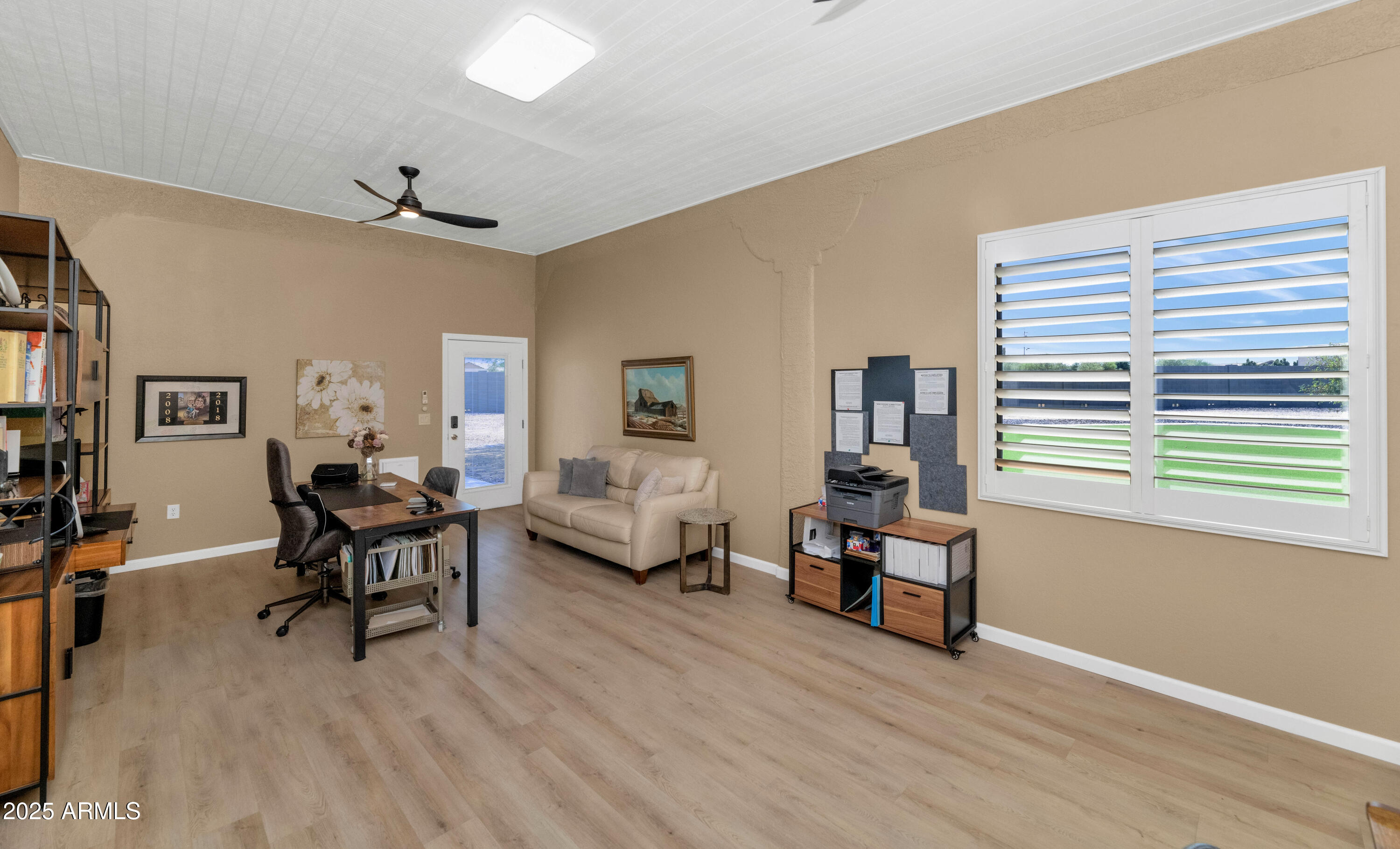 3030 West Irvine Road Phoenix, AZ 85086 - Photo 42 of 51 Guest House Office