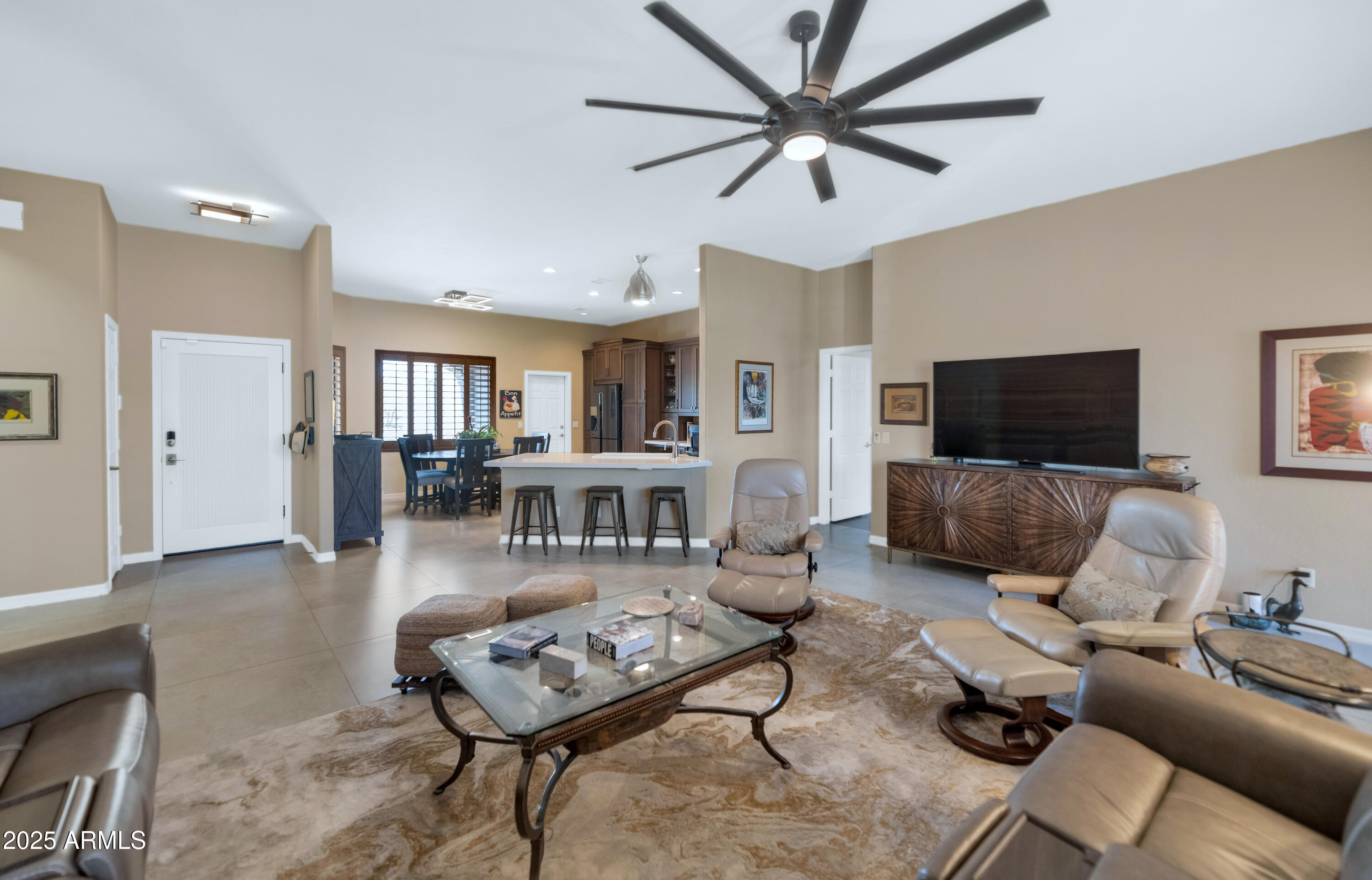 3030 West Irvine Road Phoenix, AZ 85086 - Photo 10 of 51 Living Room