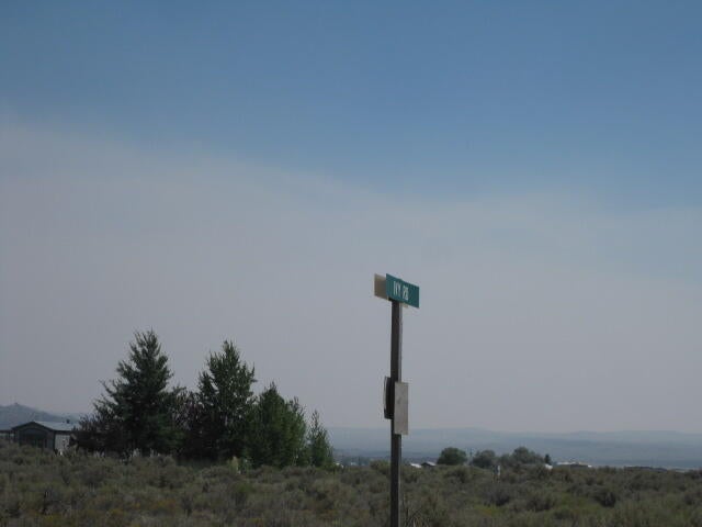 1600 Stagecoach Road Christmas Valley, OR 97641 - Photo 5 of 8 Stagecoach Road Sign