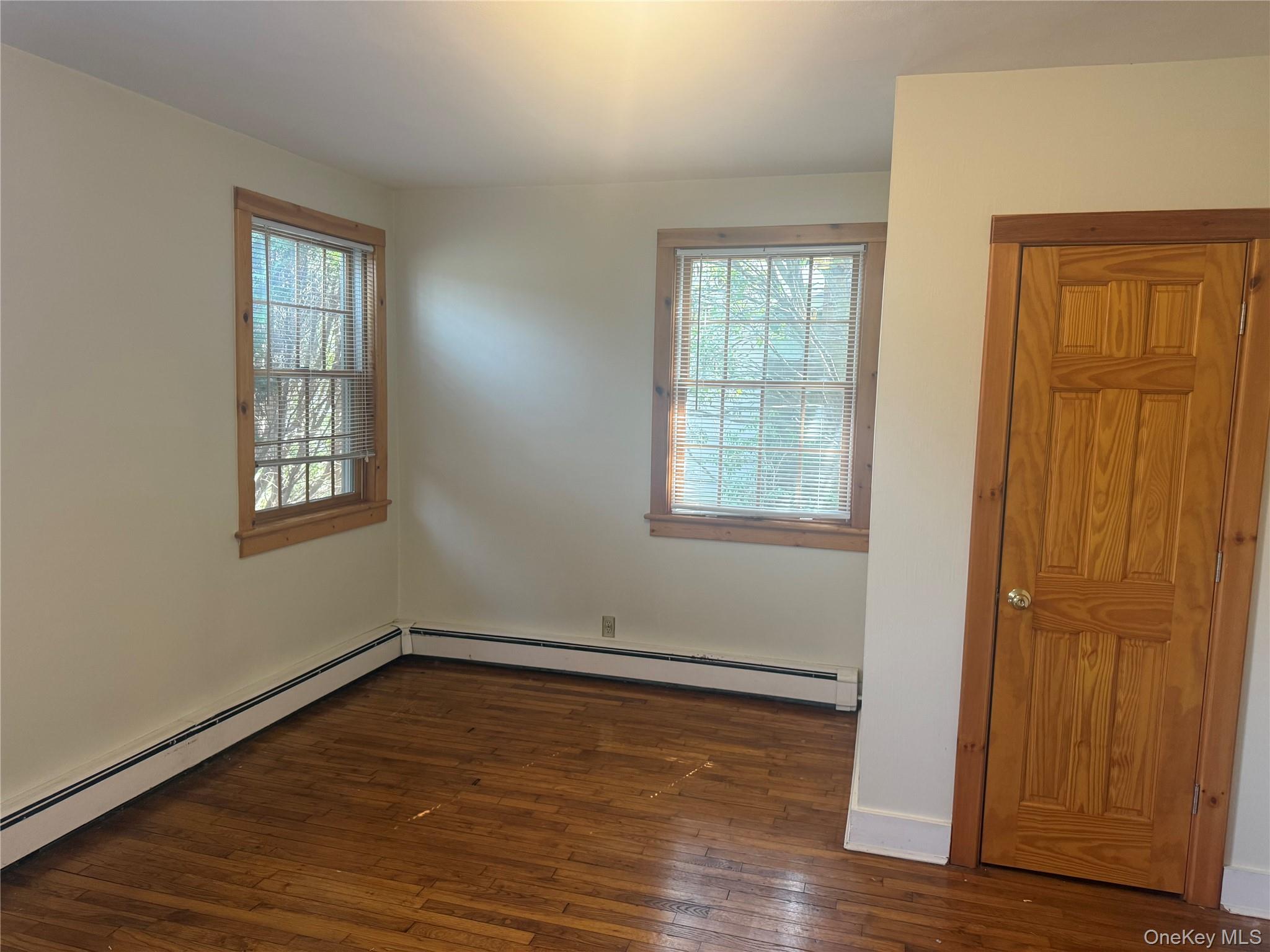 953 Ripley Lane Oyster Bay, NY 11771 - Photo 13 of 21 Bedroom