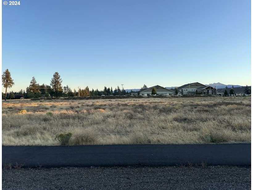 0 North Spruce Street Sisters, OR 97759 - Photo 3 of 8 a view of lake